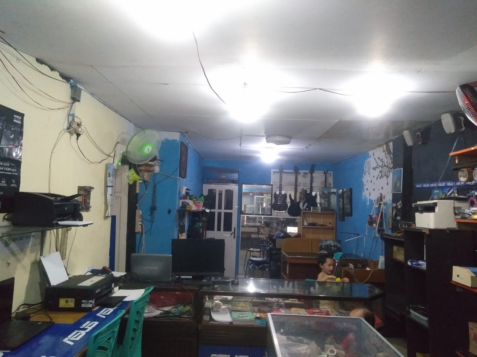 Ruang Servis